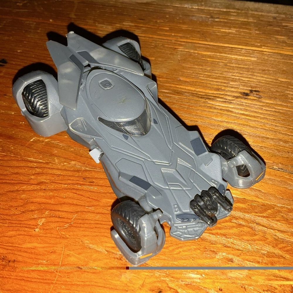Batmobile Hot Wheels Batman Justice League movie version diecast metal toy car